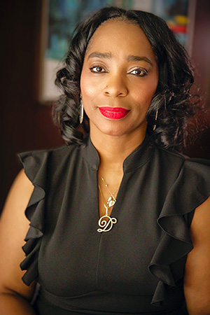 A headshot of Daria Ross