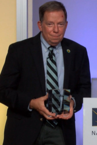 Tom Smith, MD receives 2020 Stovall Award